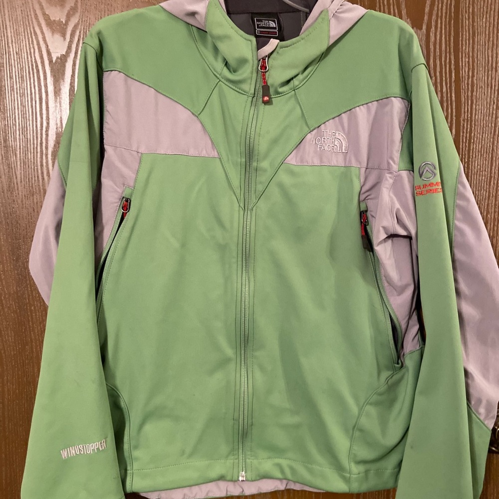 North face wind stopper